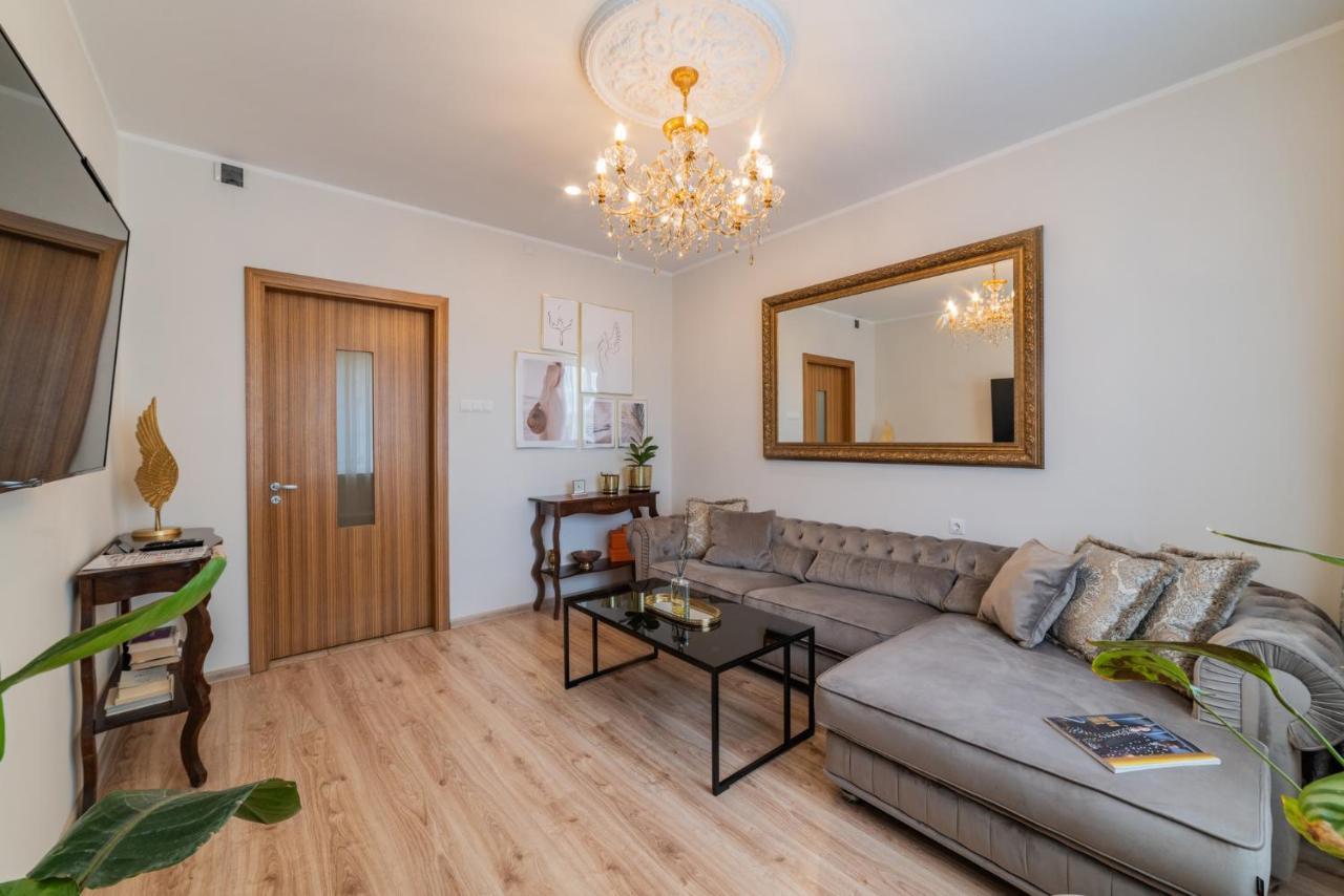 E. D. Angel Wing Apartment Šiauliai Extérieur photo